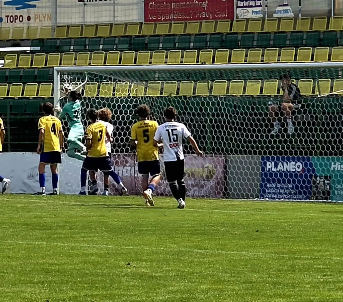 U17 se představila doma se Starým Městem vítězně