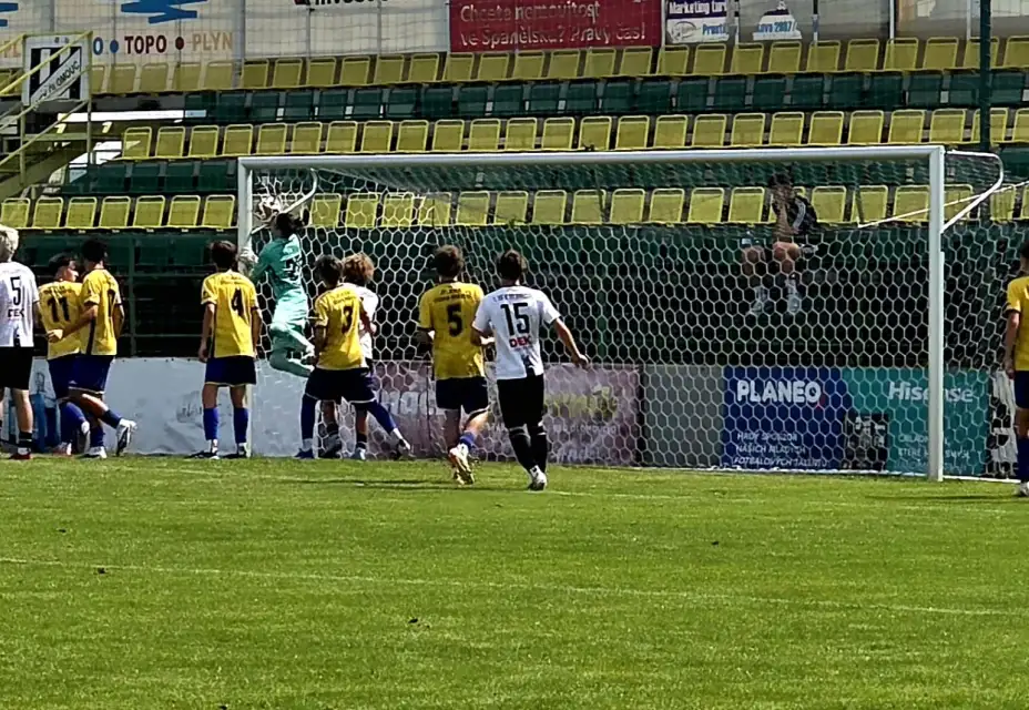 U17 se představila doma se Starým Městem vítězně