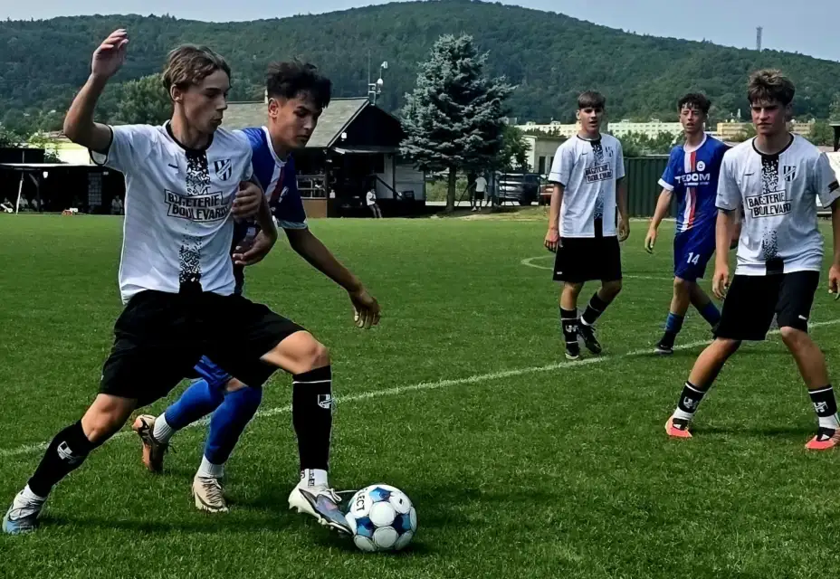U17 - tým si začíná sedat. Výhra 2:0 na Artisu to potvrzuje