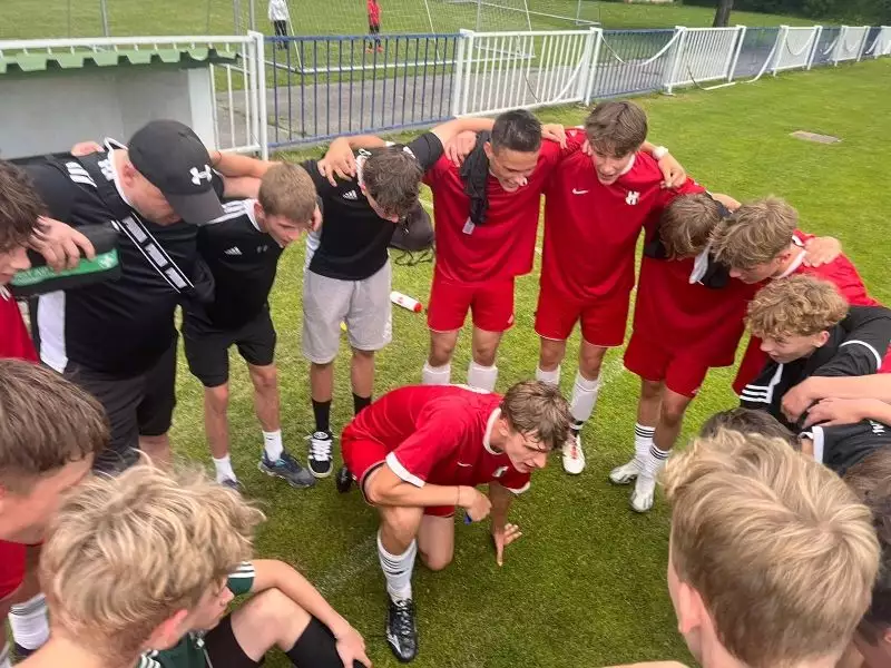 Mladší dorostenci zakončili úspěšnou sezonu, ti starší svoji nepovedenou