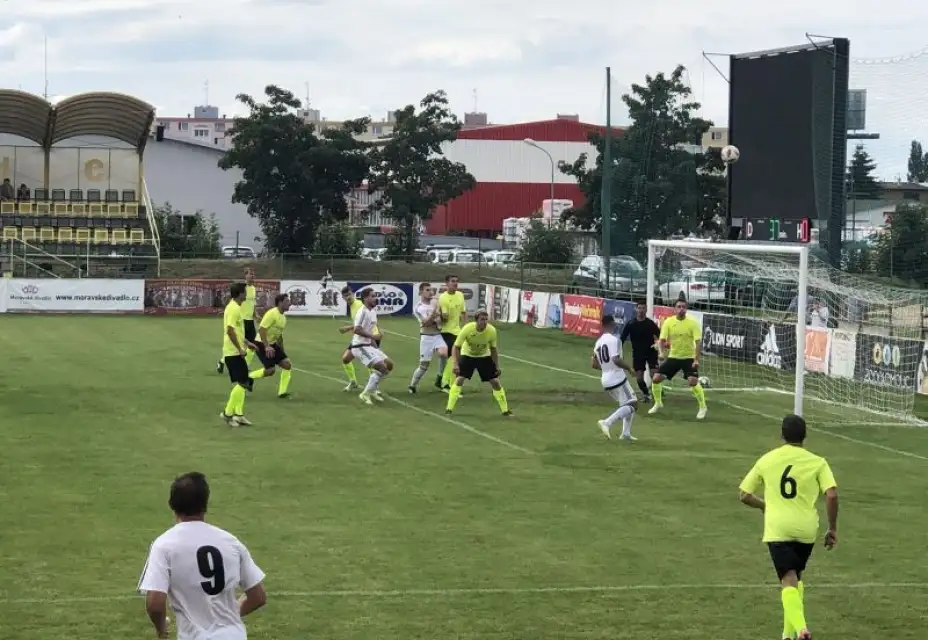 Na úvod sezóny viděli diváci zajímavé utkání