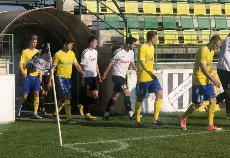 Dnes se fotbalisté HFK zapotili, ale nakonec to zvládli