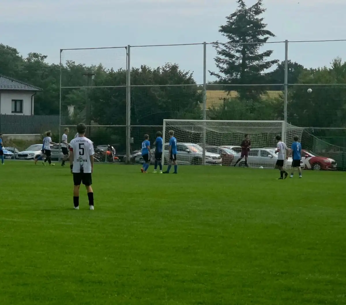 Zápas v Opatovicích skončil vysoko 2:11